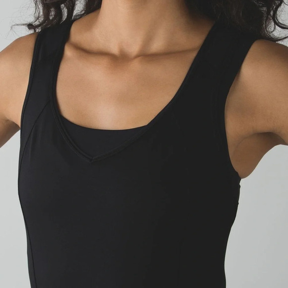 Lululemon Super Sport  Tank
Black size 2 - Picture 5 of 10